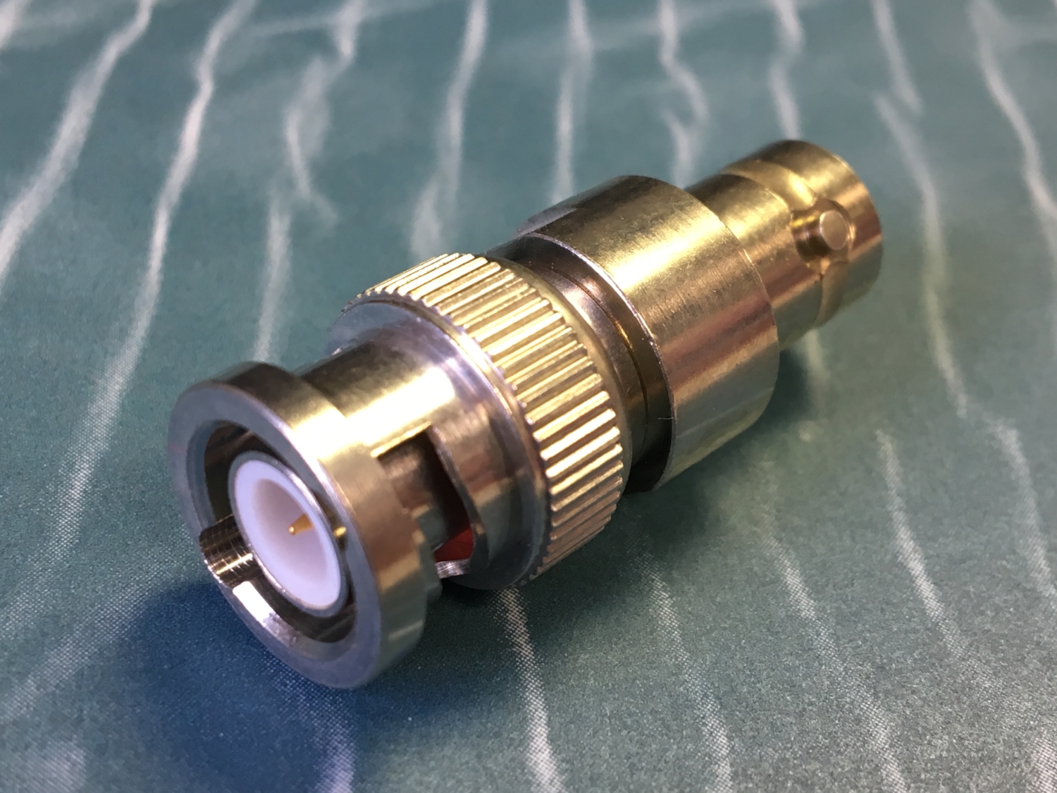 Adapter, 50 Ohm, DC4 GHz, BNC Male / BNC Female Broadwave Technologies